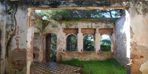 abandonned villa near Alghero